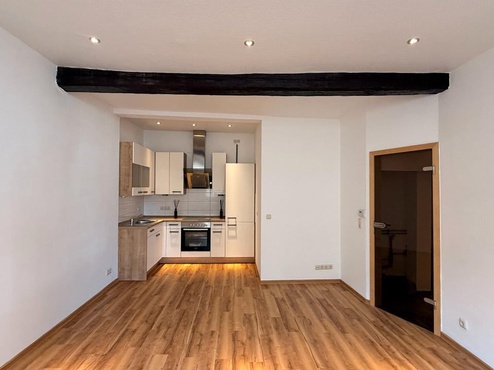 Thumbnail-helle,offene 2 Zi Whg+große Terrasse+EBK in bester Altstadtlage