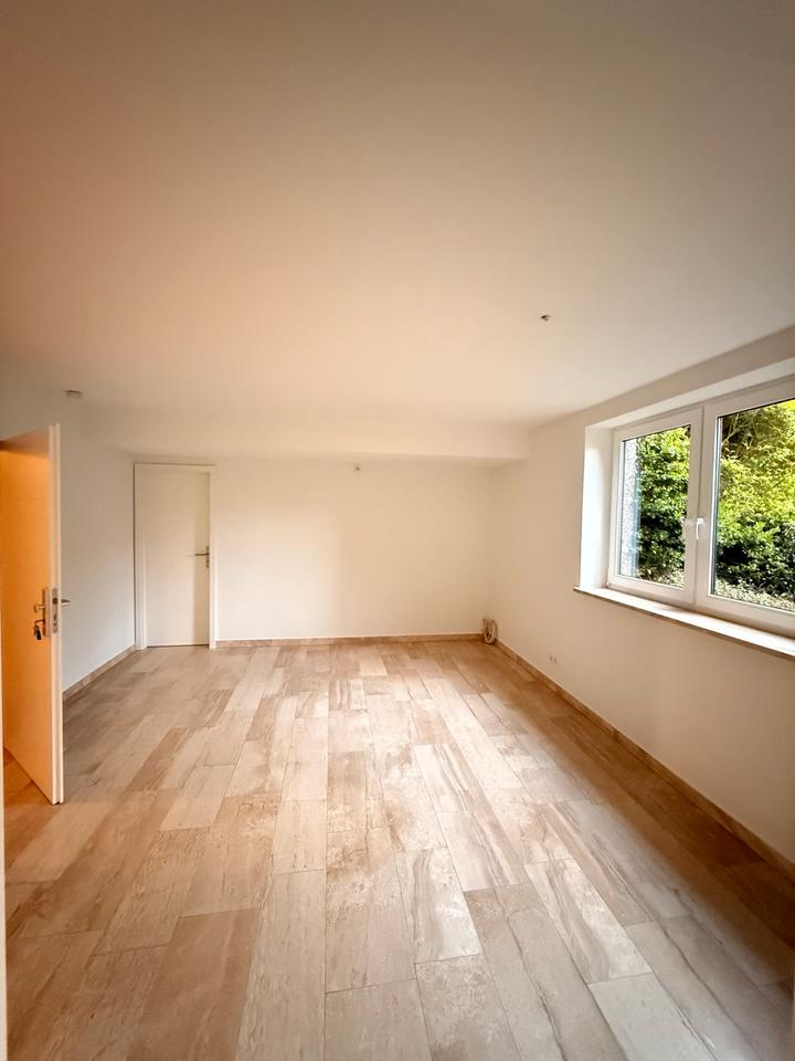 Thumbnail-Gemütliche 2-Zimmer-Souterrainwohnung mit Stellplatz