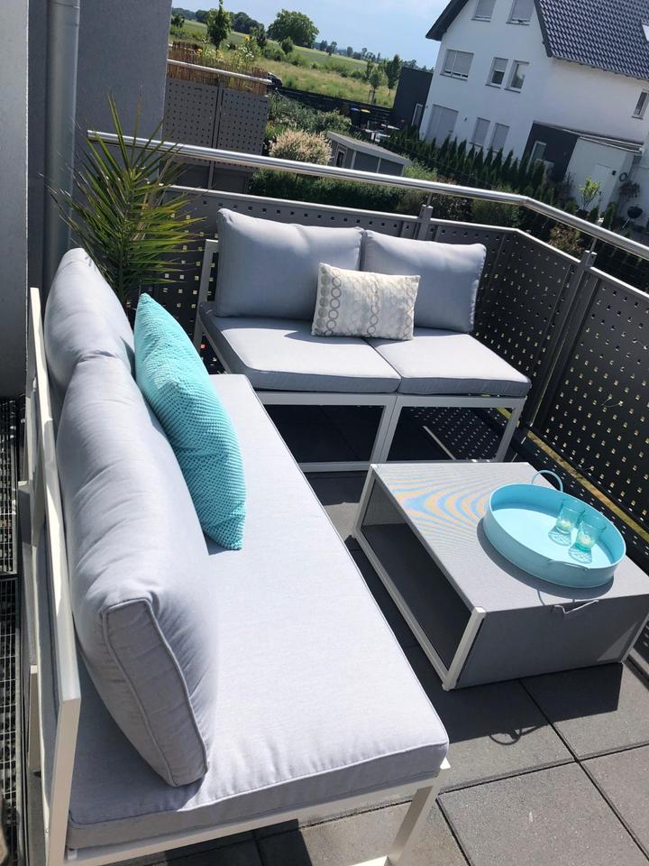 Thumbnail-Moderne helle 3-Zi-Wohnung mit Balkon und TG-Platz