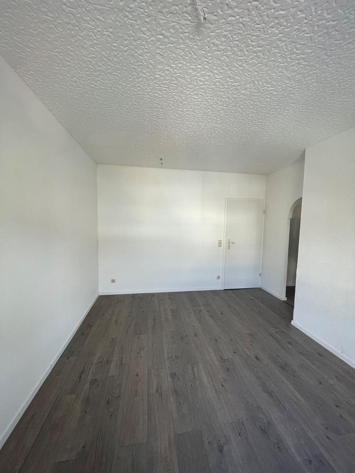 Thumbnail-Großzügige 3-Zimmer Wohnung in Völklingen zu Vermieten