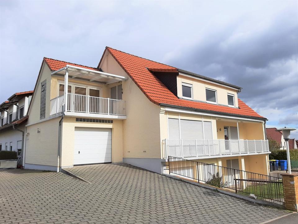 Thumbnail-Charmante, sanierte EG-Wohnung mit Terrasse & Garten