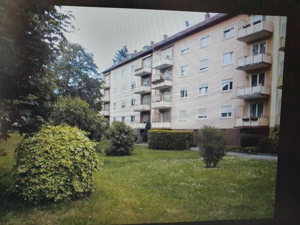 Thumbnail-Schönes WG Zimmer (ca.15m²) mit Blick auf eine kleine Grünanlage