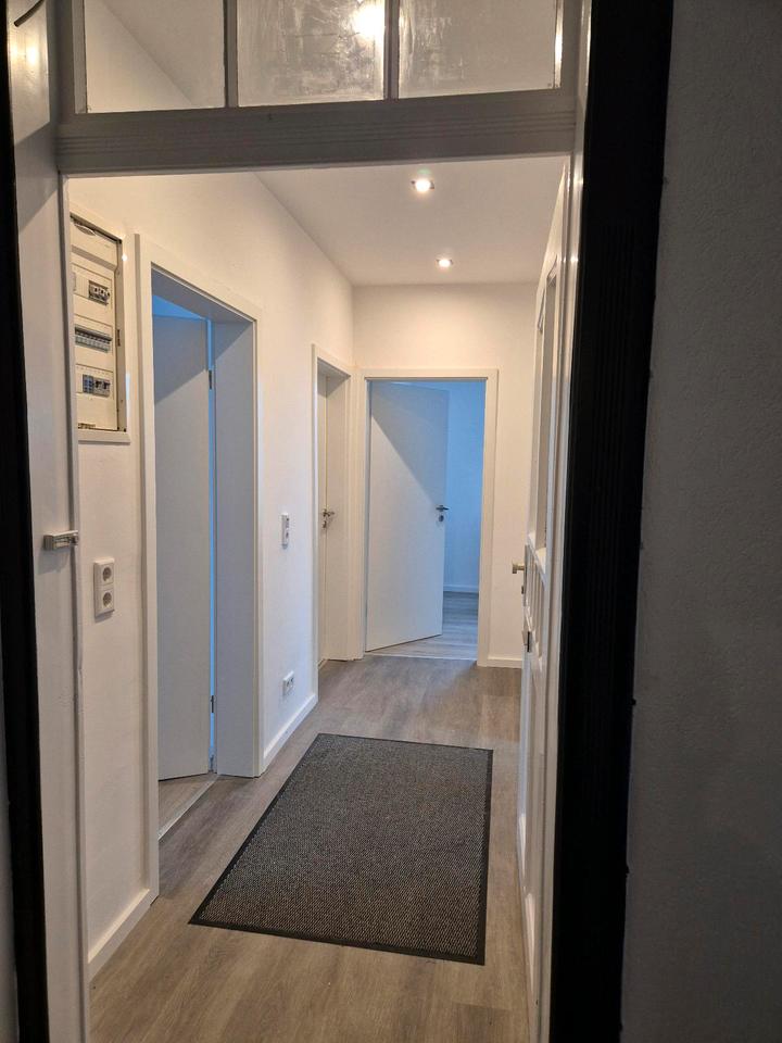 Thumbnail-1 möbliertes WG-Zimmer in Hannover Anderten (450€ Kalt + 100€ NK)
