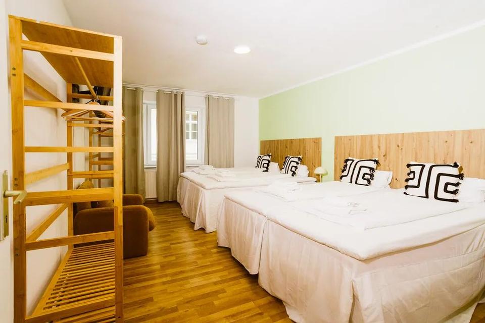 Thumbnail-The Rest Nest