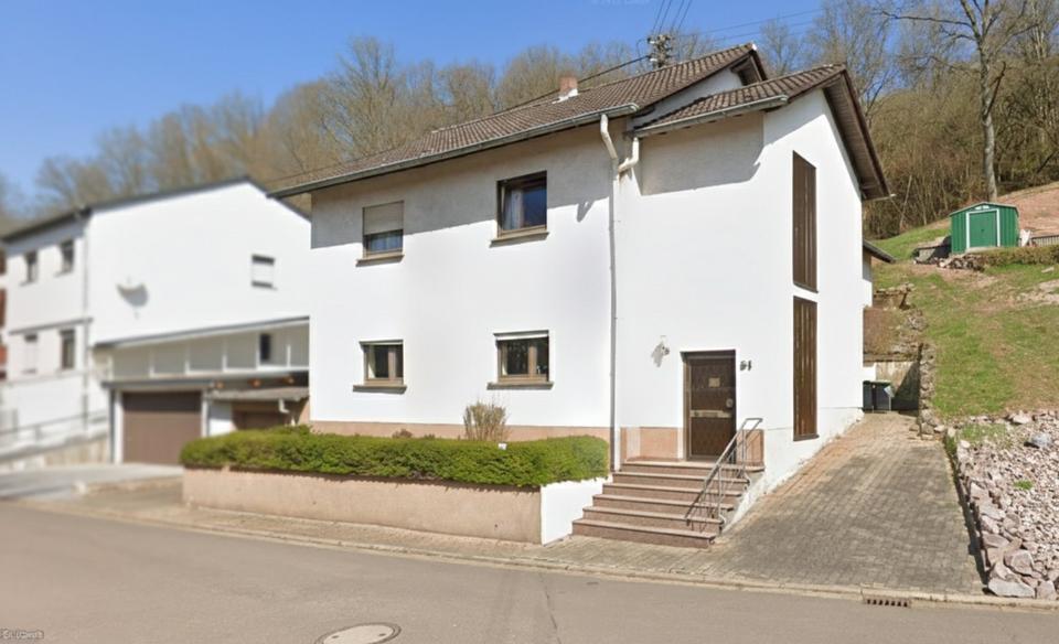 Thumbnail-Provisionsfrei: Großzügiges Zweifamilienhaus in Schmelz