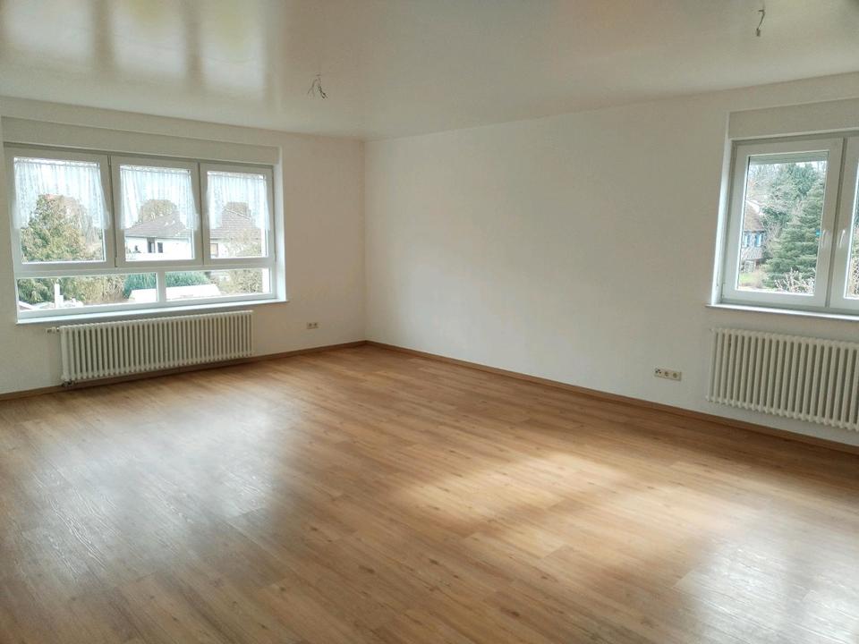 Thumbnail-Helle 5ZKB Wohnung (130m²) mit Balkon zu vermieten