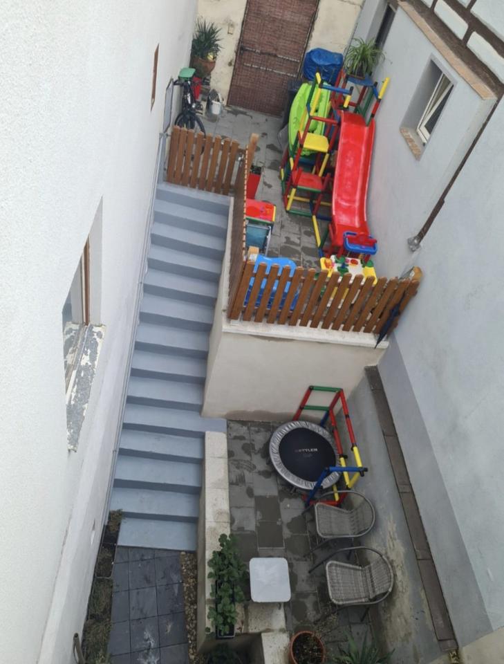 Thumbnail-Freistehendes Fachwerkhaus im Hinterhof – Kapitalanlage 7%