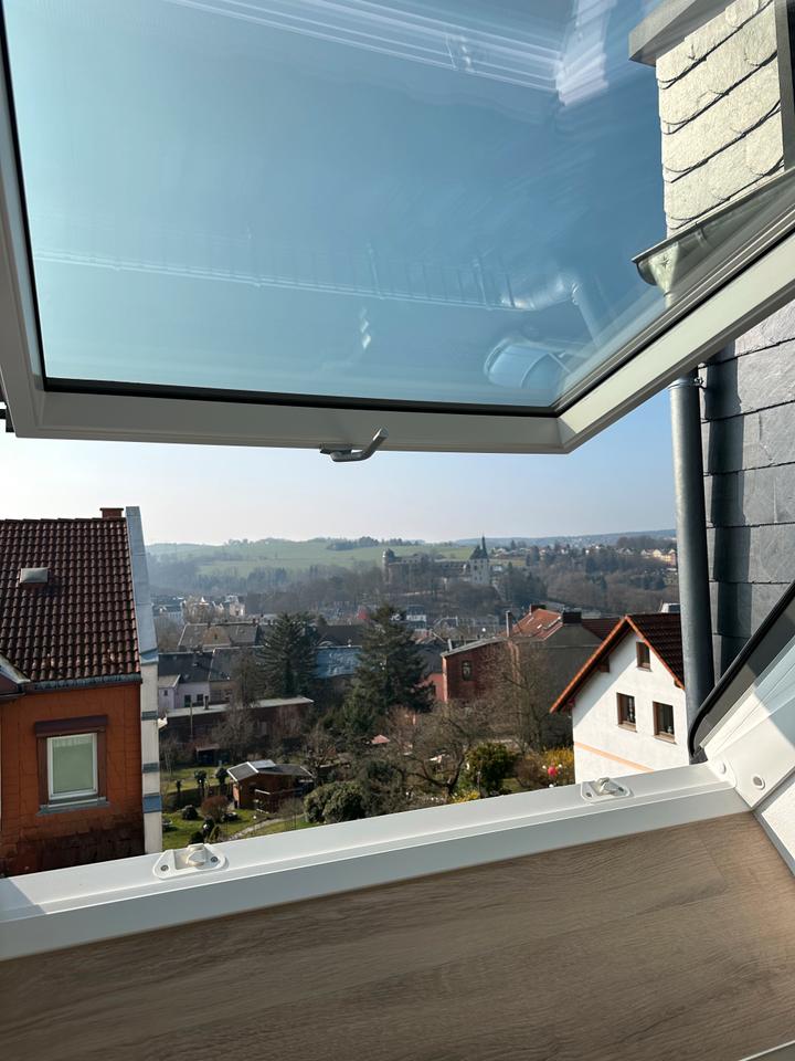Thumbnail-Luxuriöser Erstbezug: 5-Zimmer-Wohnung mit Balkon in Mylau