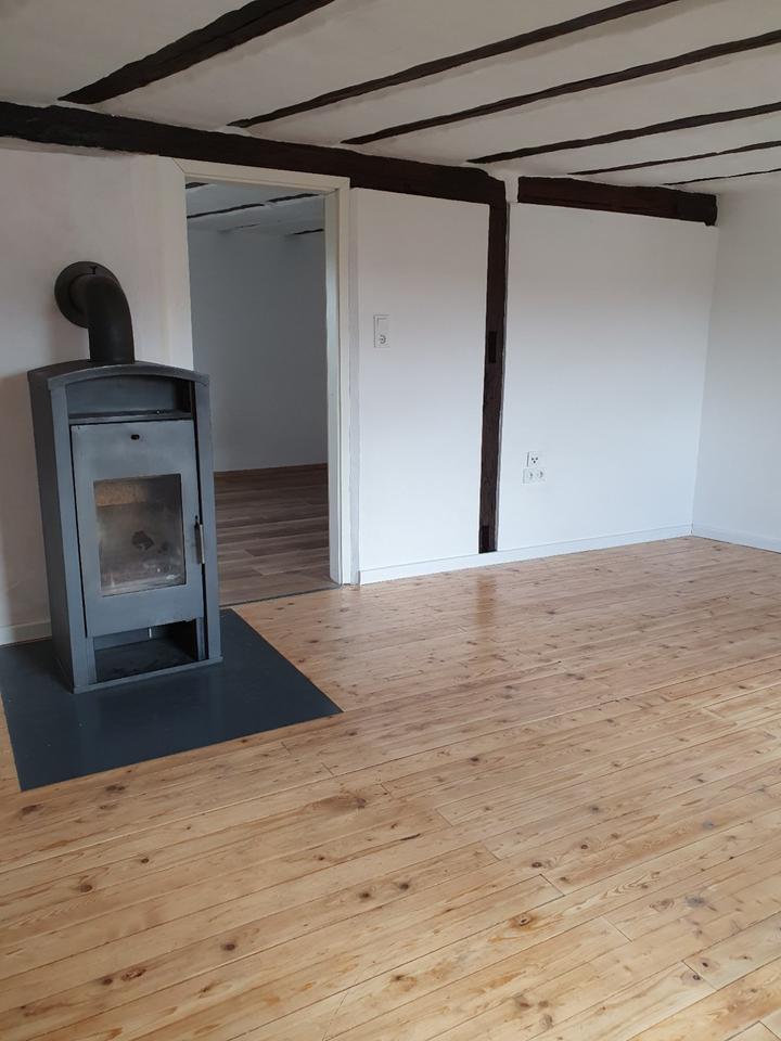 Thumbnail-3-Zimmer-Wohnung im 2-FH mit Terrasse, Outdoor Bereich