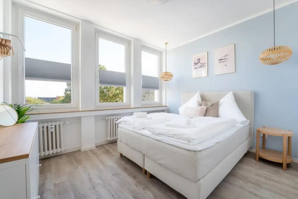 Thumbnail-Japanese Blue Suite Apartment