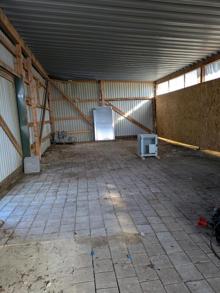 Thumbnail-LagerHalle, Blechschuppen