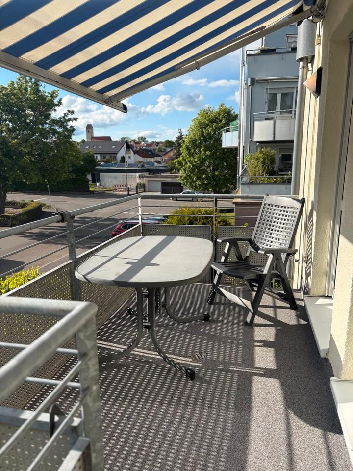 Thumbnail-Helle 3-Zimmer-Wohnung mit sonnigem Westbalkon in Toplage von Gär