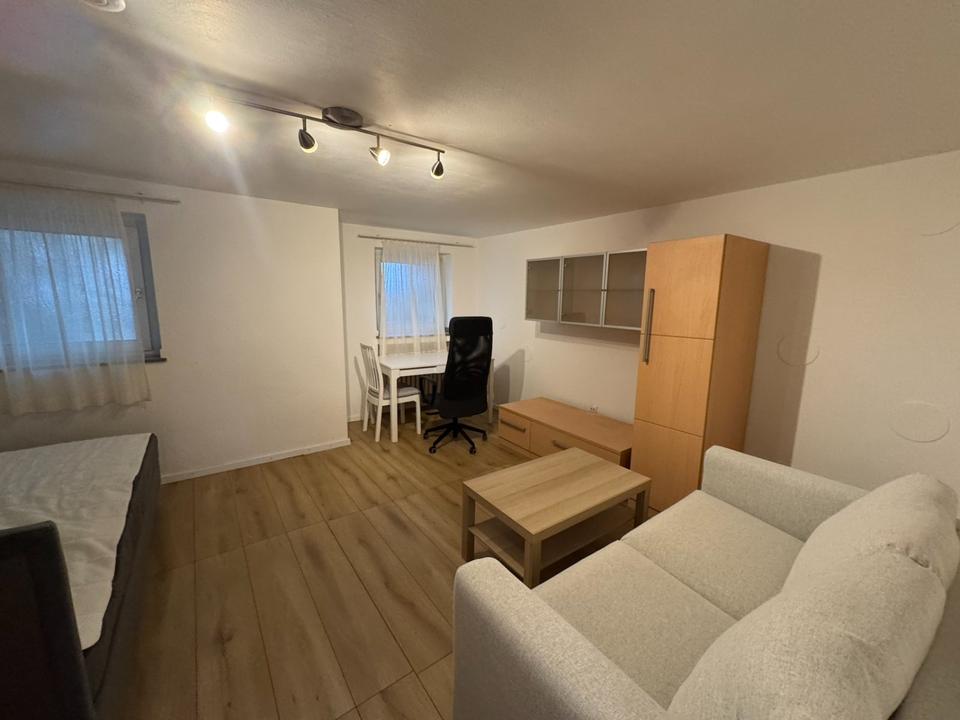 Thumbnail-Möbliertes Apartment Wohnung Kochzeile - Dusche - Bad