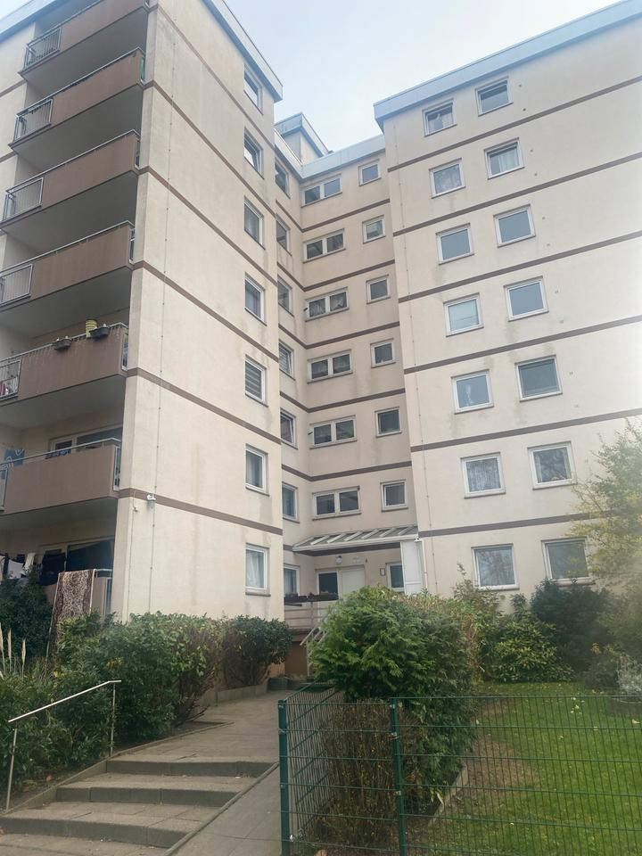 Thumbnail-4-Zimmerwohnung, Küche, Bad, Balkon in Nienburg (Lehmwandlung)