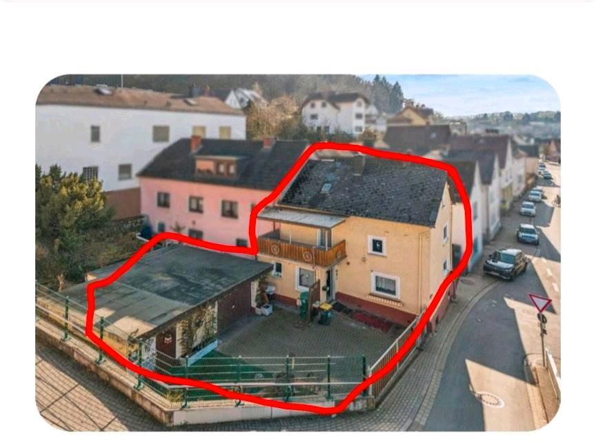 Thumbnail-Haus zum Verkauf EFHDHH sanierungsbedürftig!