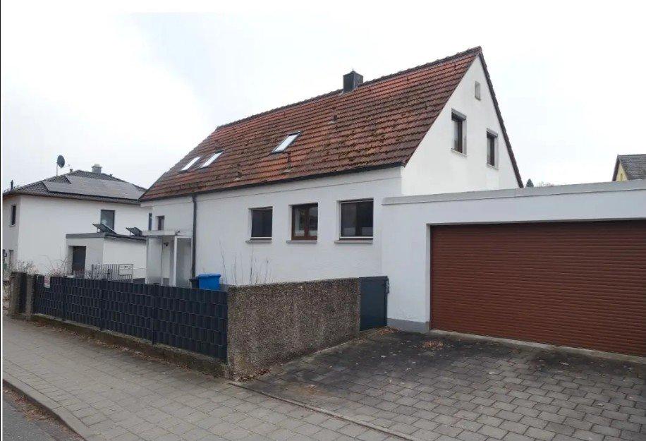 Thumbnail-Einfamilienhaus Mehrgenerationenhaus von PRIVAT