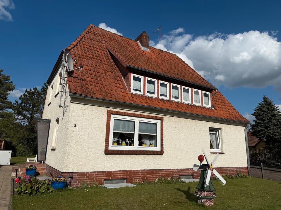 Thumbnail-Erdgeschoss-Wohnung im Zweifamilienhaus zu vermieten