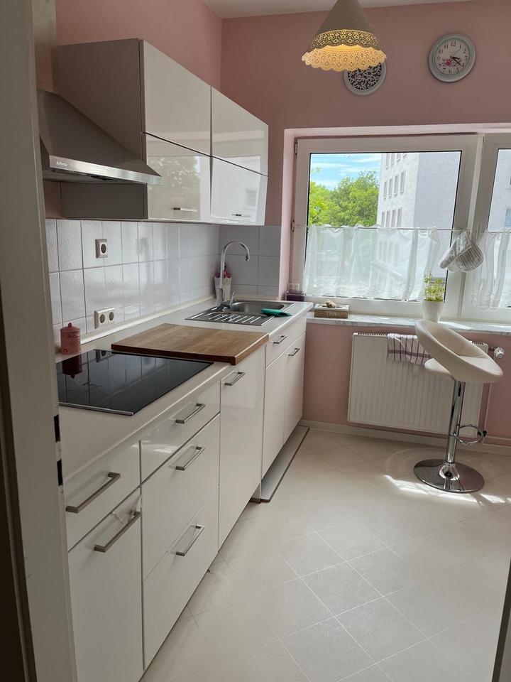 Thumbnail-1.5 MonaUNTERMIETE:Befristete, voll-eingerichtet 3-Zimmer Wohnung