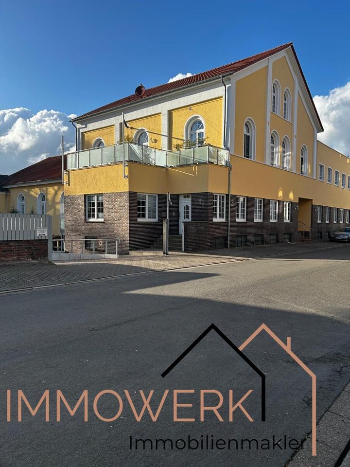 Thumbnail-Charmante Erdgeschosswohnung mit Balkon am Weserufer zum 01.05.26 zu vermieten !