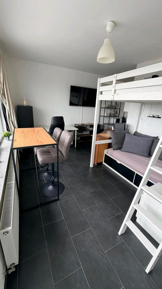Thumbnail-Voll möbliertes Appartement mit Balkon, Weitblick und Aufzug