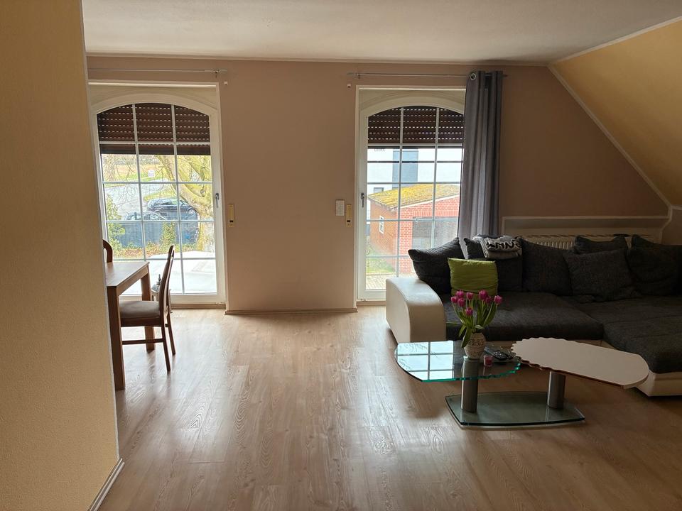 Thumbnail-Große 5-Zimmer Wohnung (150 m²) mit Balkon & Garten in Bassum