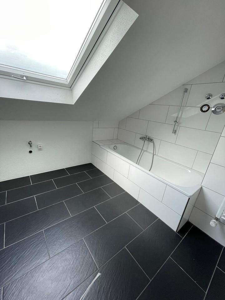 Thumbnail-Schöne renovierte Stadtwohnung 2,5 Zimmer Wohnung