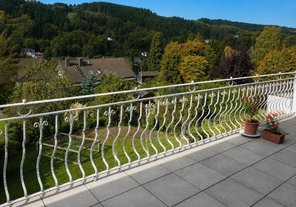 Thumbnail-Gepflegte vollmöblierte 2-Zi.-Panoramablick-Wohnung Engelskirchen