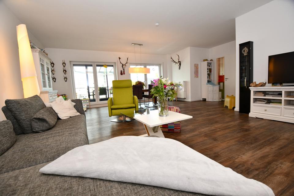 Thumbnail-Ein Wohntraum über den Dächern der Stadt Friesoythe - Exclusives Penthouse mit Einbauküche, Sauna und Wallbox