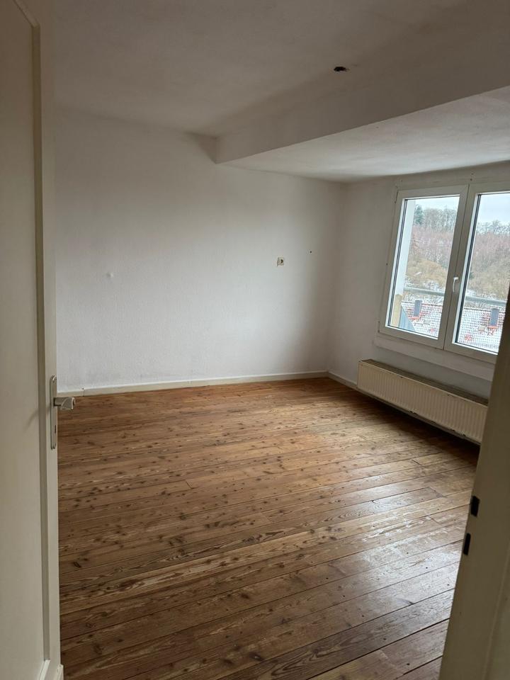 Thumbnail-2 ZKB + Spitzboden in bester Lage & WG geeignet