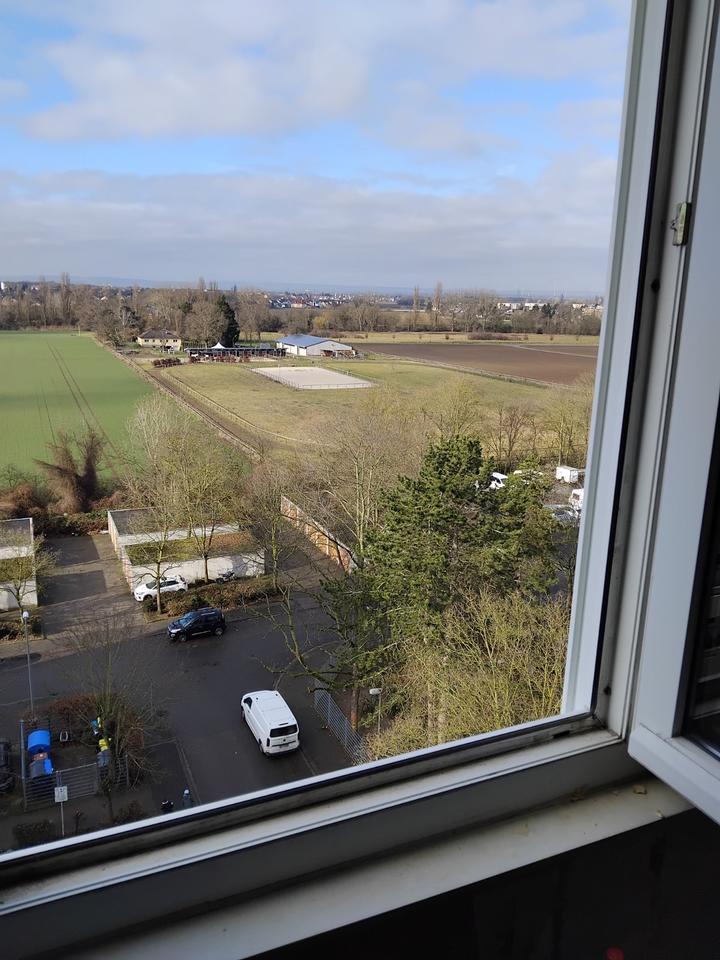 Thumbnail-gut gelegene 2,5 Zimmer Wohnung mit super Aussicht