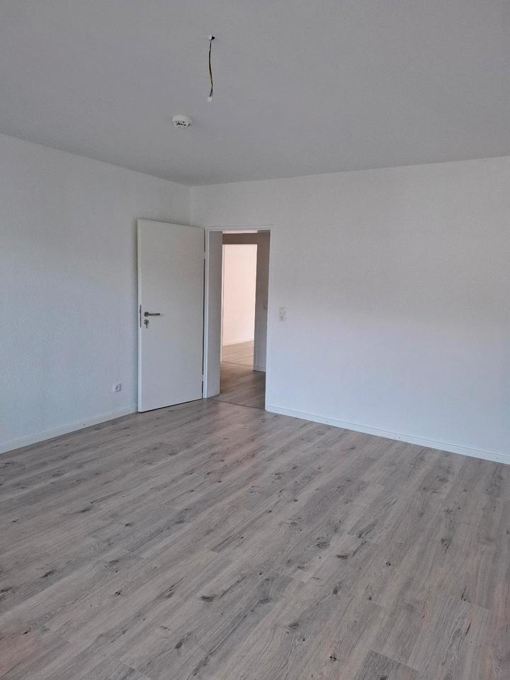 Thumbnail-ERSTBEZUG, 2 ZI.-WHG., BALKON, NEUES BAD, EBK, TOP CITYLAGE