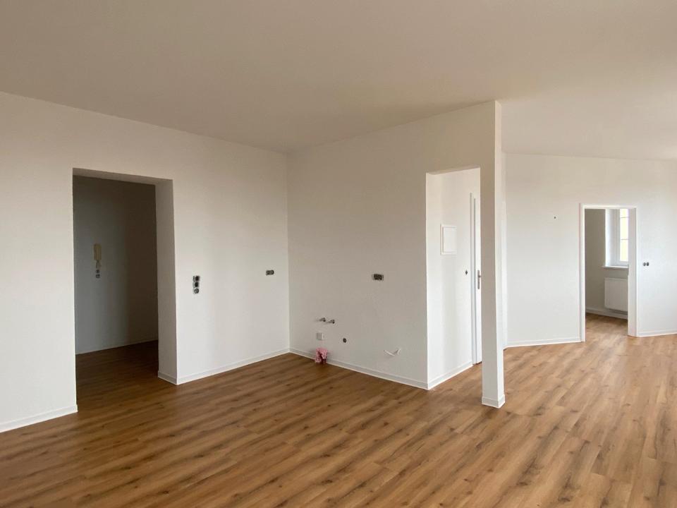 Thumbnail-2-Zimmer-Wohnung in 01609 Gröditz mieten - hell & barrierearm