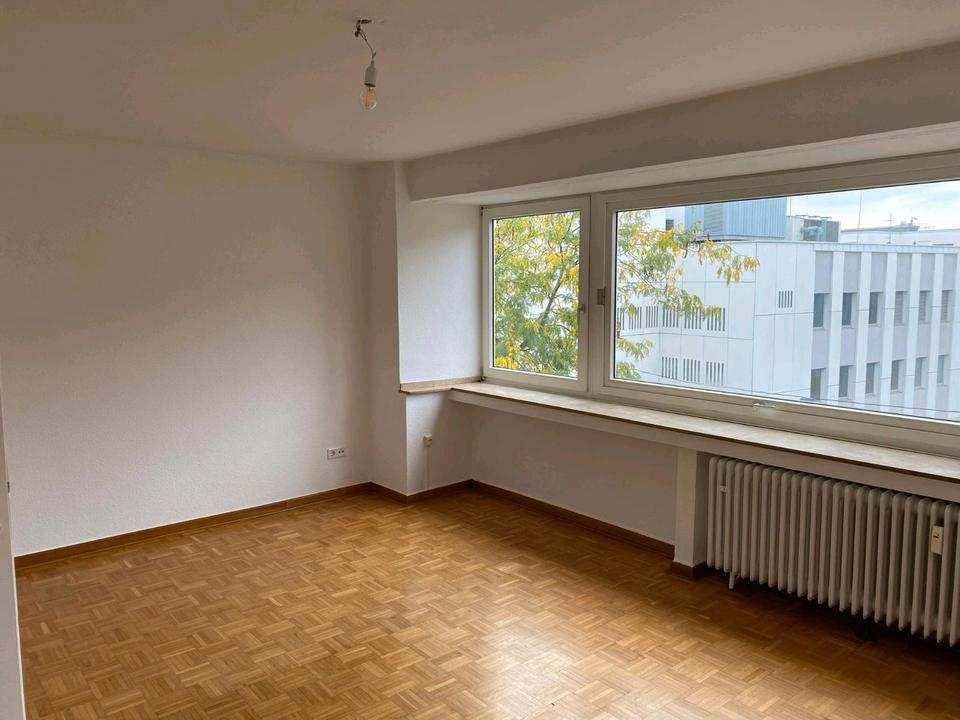 Thumbnail-2-Zimmer-Wohnung mit Balkon in NEUSS City
