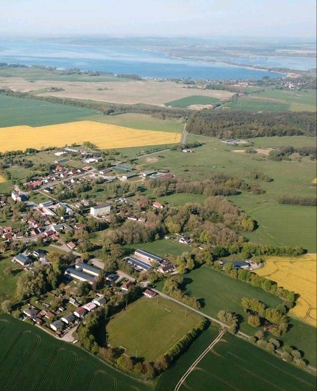 Thumbnail-Vollständig kernsanierte 4-Zimmer-Eigentumswohnung in Seenähe