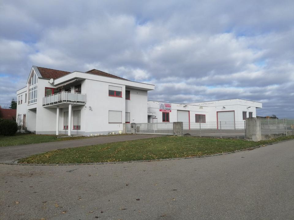 Thumbnail-Wohn- und Gewerbeimmobilie mit großem Potenzial