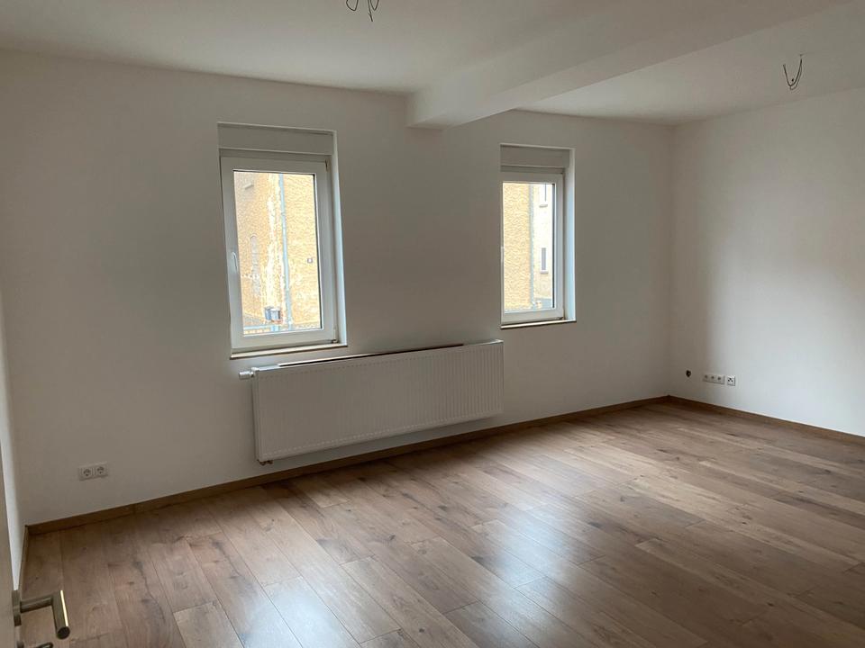 Thumbnail-Schöne 2 Zimmer Wohnung zu Vermieten