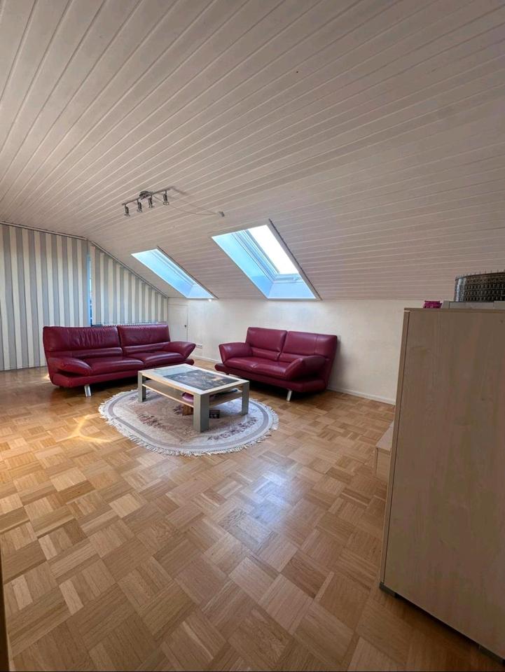 Thumbnail-Helle 4 Zimmer Wohnung in Oberhöfen Warmmiete Balkon