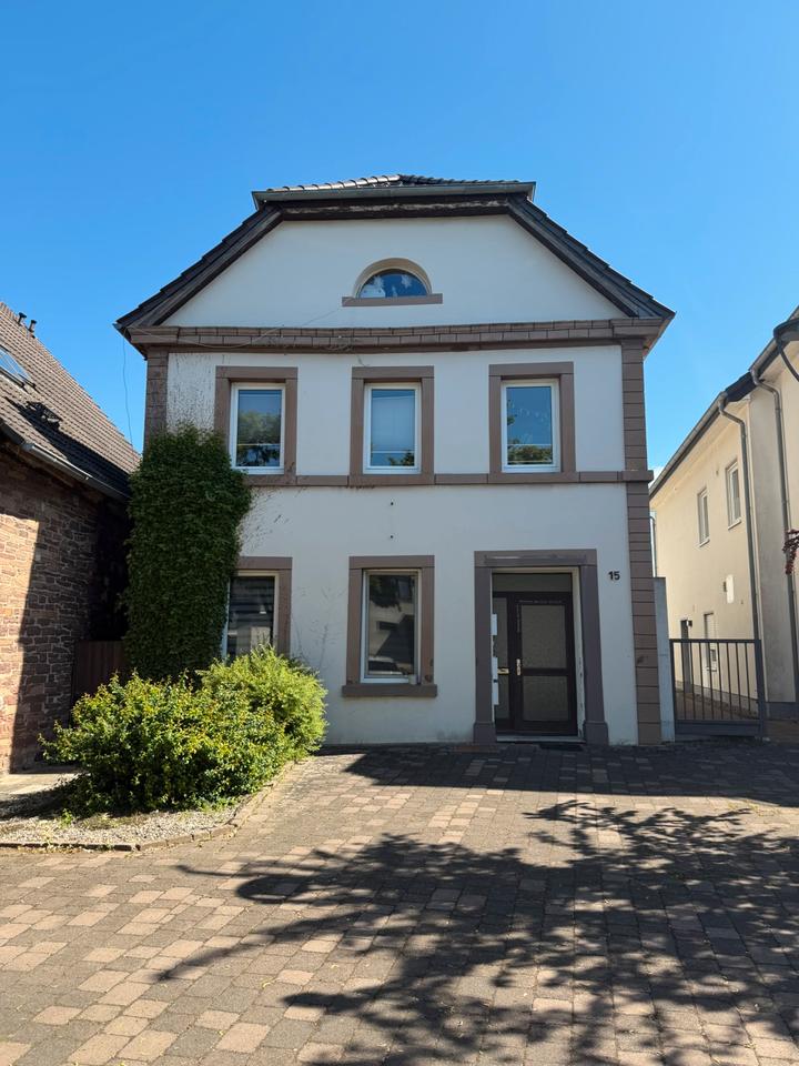Thumbnail-Wohnung 2 Zimmer, Küche, Bad in Lüchtringen zu vermieten
