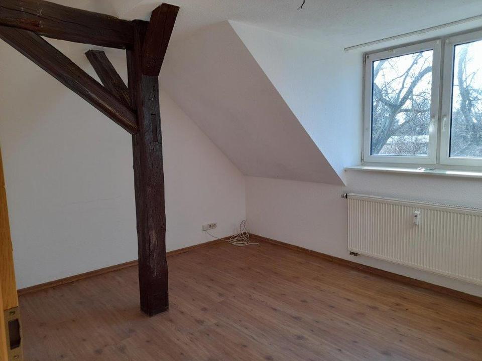 Thumbnail-+++ Wir renovieren neu - Kleine 2 Raumwohnung im alten Rittergut +++