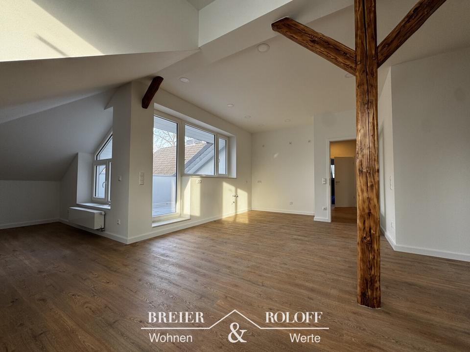 Thumbnail-Luxus trifft Altbaucharme - Exklusive 3,5-Zi.-DG-Whg. im Erstbezug