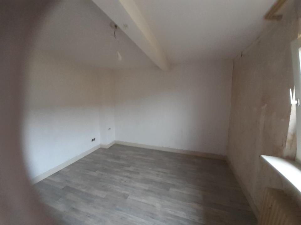 Thumbnail-Kleine 2 Zimmer Dachgeschosswohnung Dinslaken Bruch