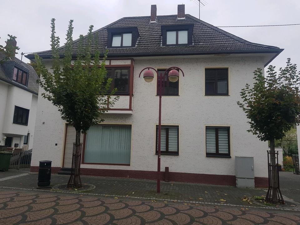 Thumbnail-Mehrfamilienhaus in zentraler Lage mit schönem Garten