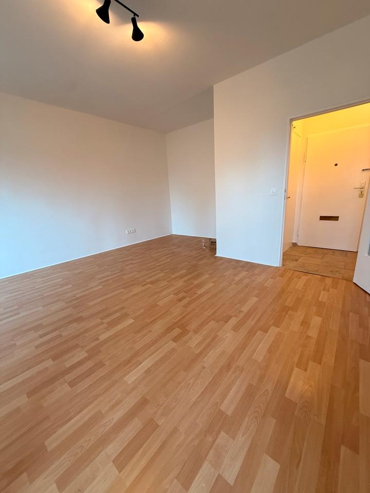 Thumbnail-1 Zimmer Wohnung zu Vermieten in Rudow