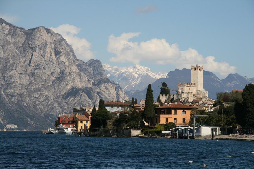 Thumbnail-Ferienwohnung Pool und Blick - Gardasee - Malcesine - Last Minute