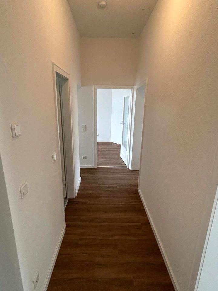 Thumbnail-3-Zimmer-Wohnung neu saniert Frankfurt a.M. Gallusviertel