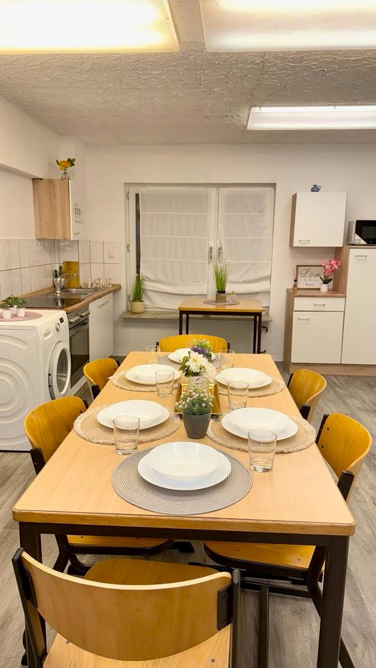 Thumbnail-Komfortable Wohnung im Hochheim-Zentrum für Arbeiter