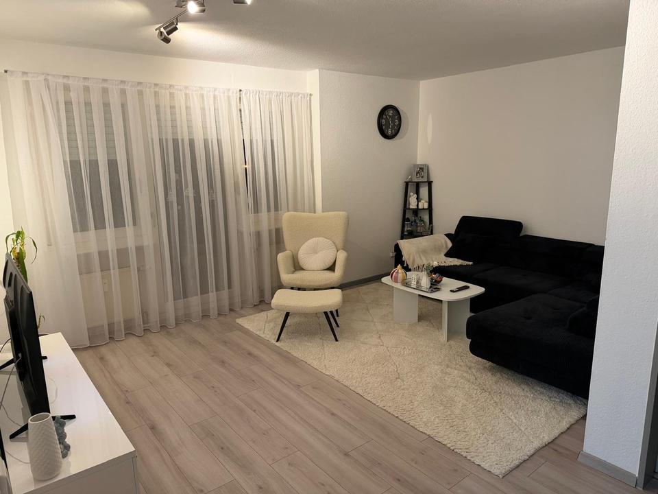 Thumbnail-Moderne 2-Zimmer-Wohnung mit Einbauküche in Pforzheim