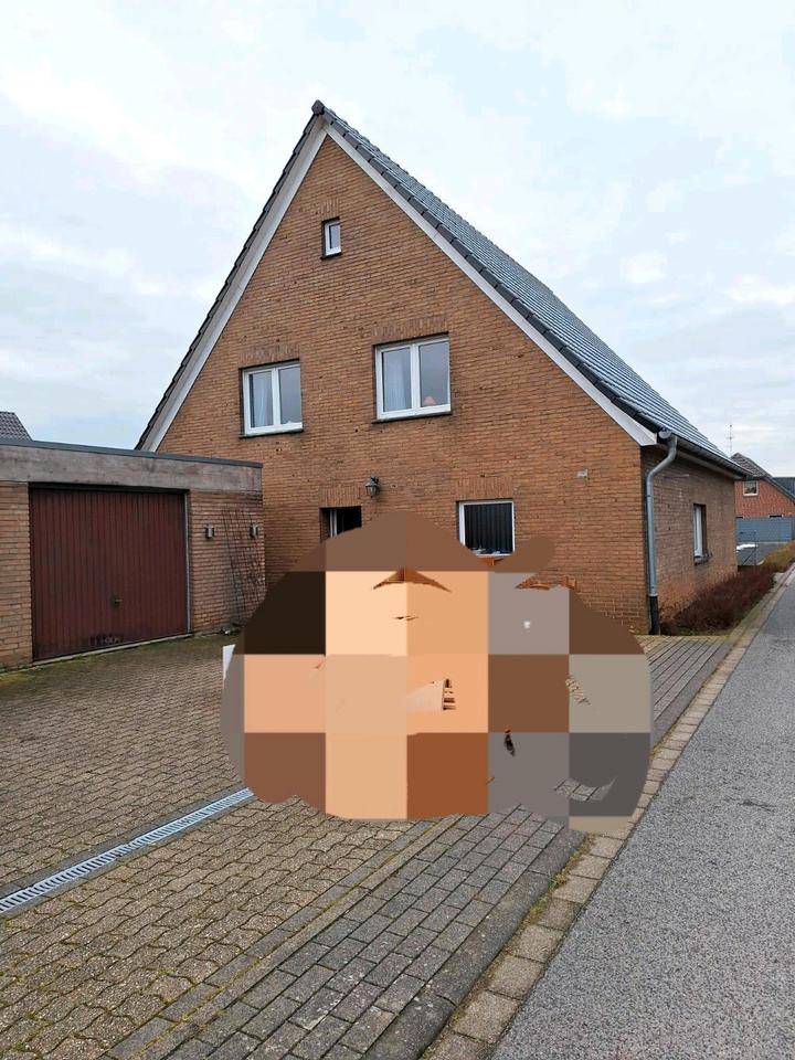 Thumbnail-1- 2 Familienhaus