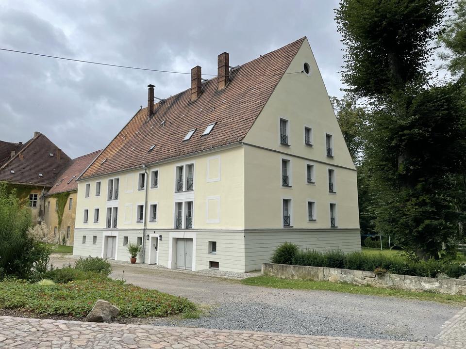 Thumbnail-Ruhig gelegene 2-Zimmer-Wohnung auf Schloss Schieritz
