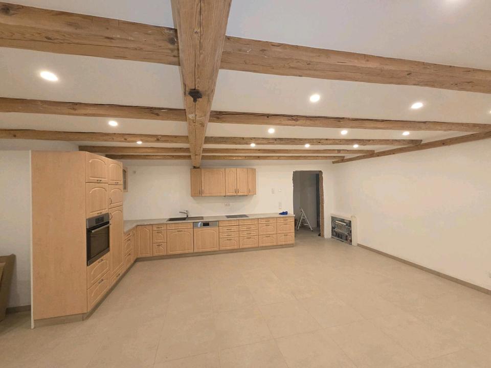 Thumbnail-Neu gebaute teilmöblierte Wohnung zu vermieten